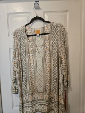 Ruby Rd. Cream, Olive & Peach Patterned Boho Blouse
